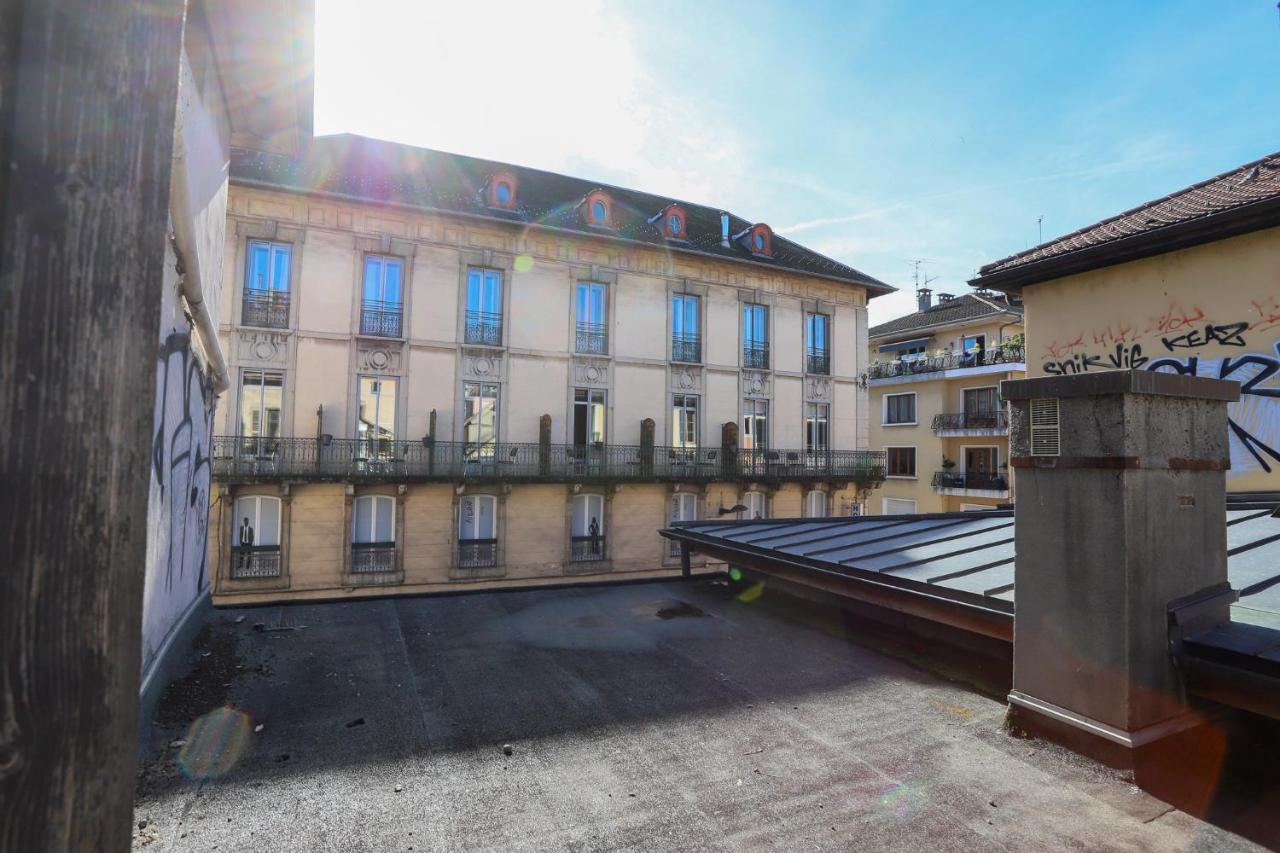 Reve Blanc 2 Etoiles A Annecy Centre Ville Et Lac Экстерьер фото